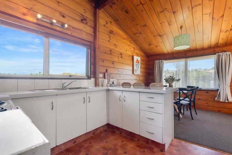 Photo of property in 14 Petrie Street, Pomare, Rotorua, 3015