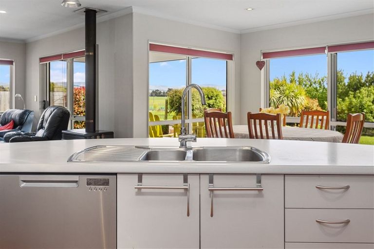 Photo of property in 34b Princes Street, Waikari, 7420