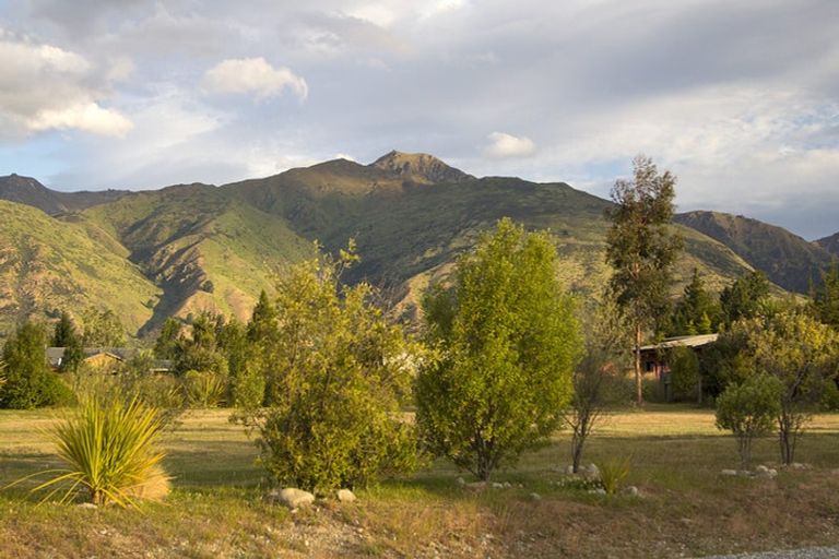 Photo of property in 3 Corner Peak Lane, Lake Hawea, 9382