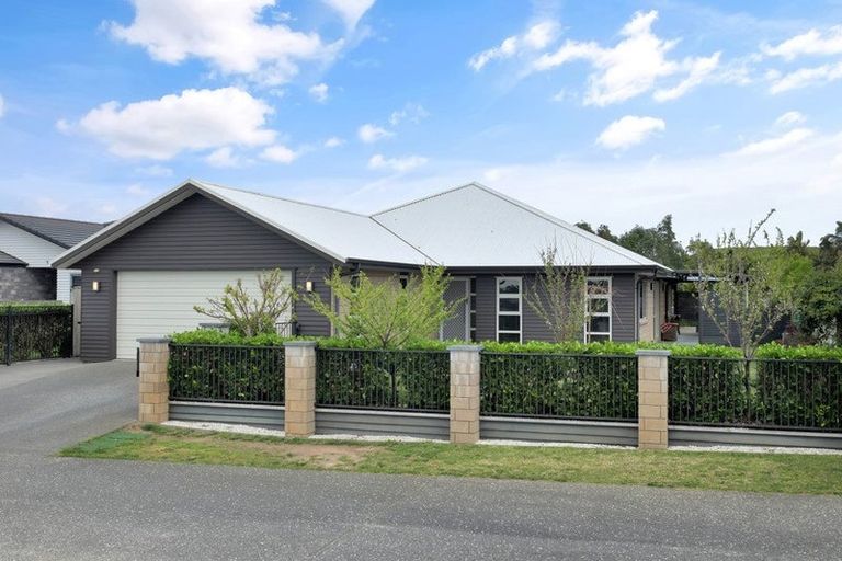 Photo of property in 39 Montia Close, Papamoa Beach, Papamoa, 3118