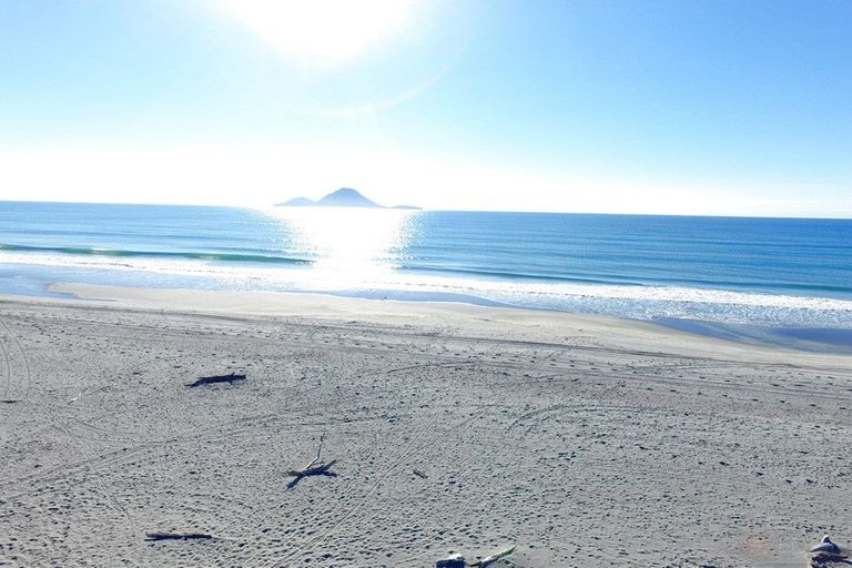 Photo of property in 41 Omega Place, Coastlands, Whakatane, 3120