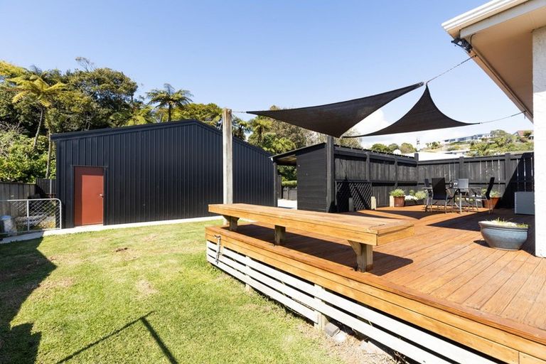 Photo of property in 5 Tupoki Street, Glen Avon, New Plymouth, 4312