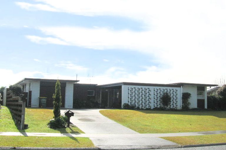 Photo of property in 4 Malcolm Street, Riverlea, Hamilton, 3216