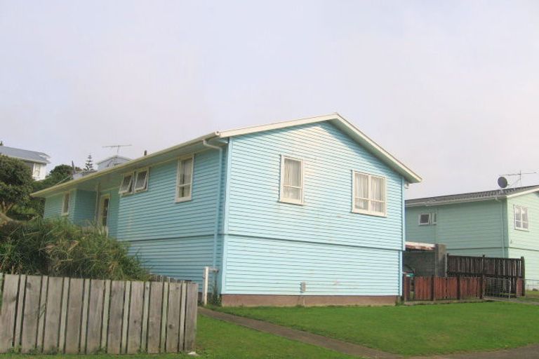 Photo of property in 9 Stipulate Place, Ascot Park, Porirua, 5024
