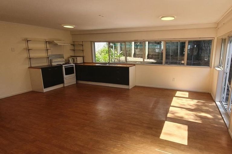 Photo of property in 1/129 Grafton Road, Grafton, Auckland, 1010