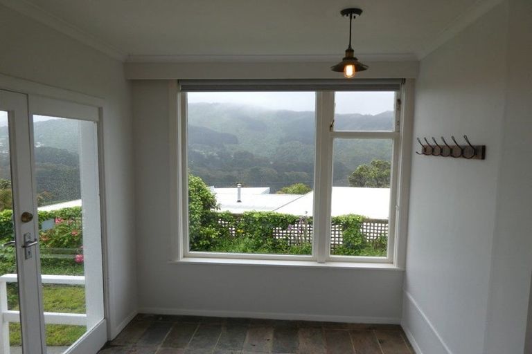 Photo of property in 14 Cheshire Street, Wilton, Wellington, 6012