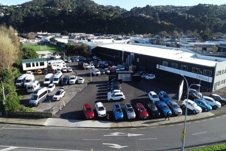 Photo of property in 105 Victoria Street, Alicetown, Lower Hutt, 5010