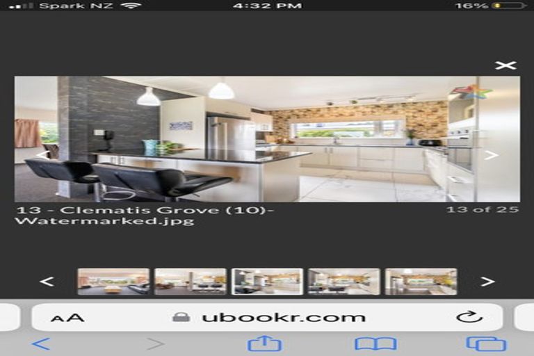 Photo of property in 10 Clematis Grove, Maungaraki, Lower Hutt, 5010