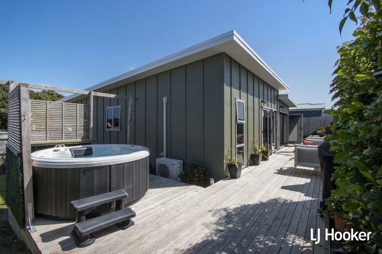 Photo of property in 34a Seaforth Road, Waihi Beach, 3611