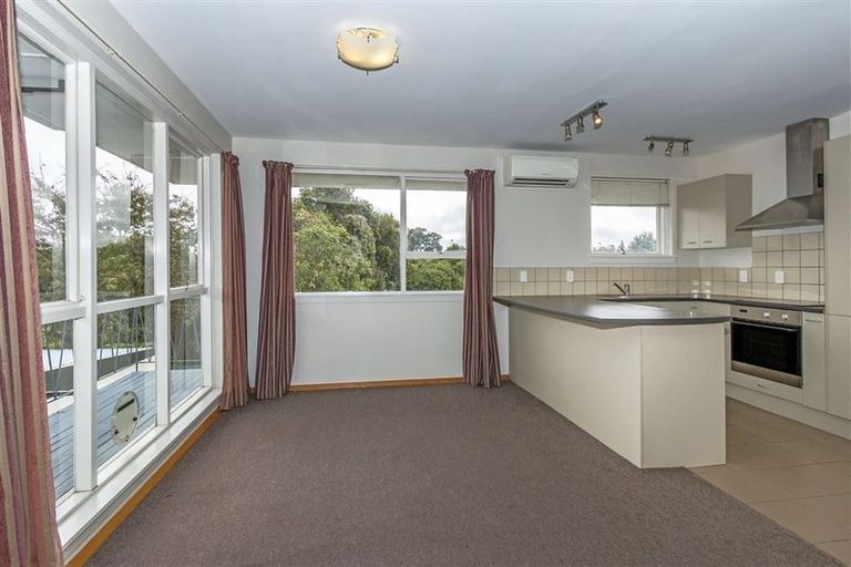 Photo of property in 5/327 Gloucester Street, Christchurch Central, Christchurch, 8011