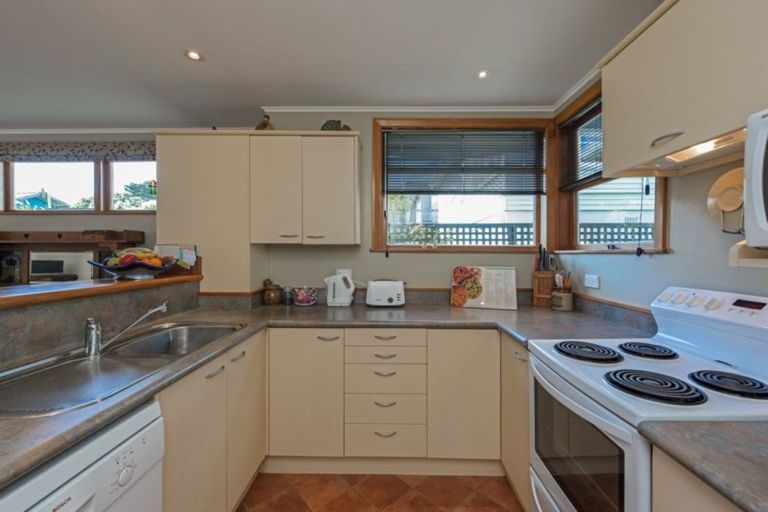 Photo of property in 19 Mysore Street, Khandallah, Wellington, 6035