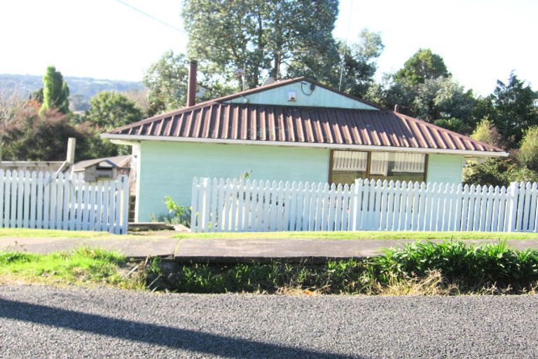 Photo of property in 94 Hetherington Road, Ranui, Auckland, 0612