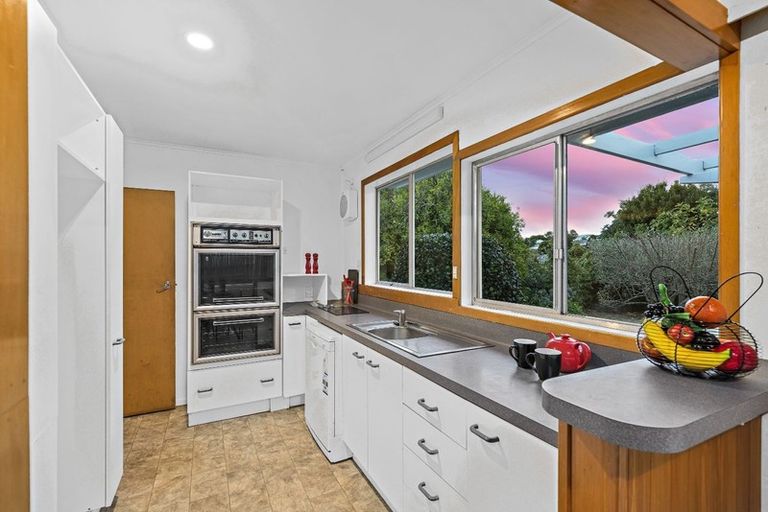 Photo of property in 15 Zita Maria Drive, Massey, Auckland, 0614