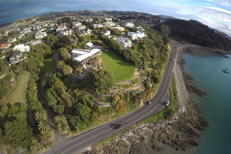 Photo of property in 360 Paremata Road, Whitby, Porirua, 5381