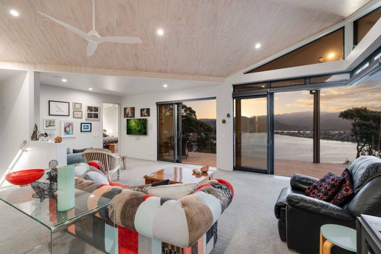 Photo of property in 8 Wiremu Road, Tairua, 3508