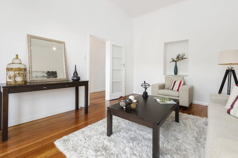 Photo of property in 19 Emerson Street, Berhampore, Wellington, 6023