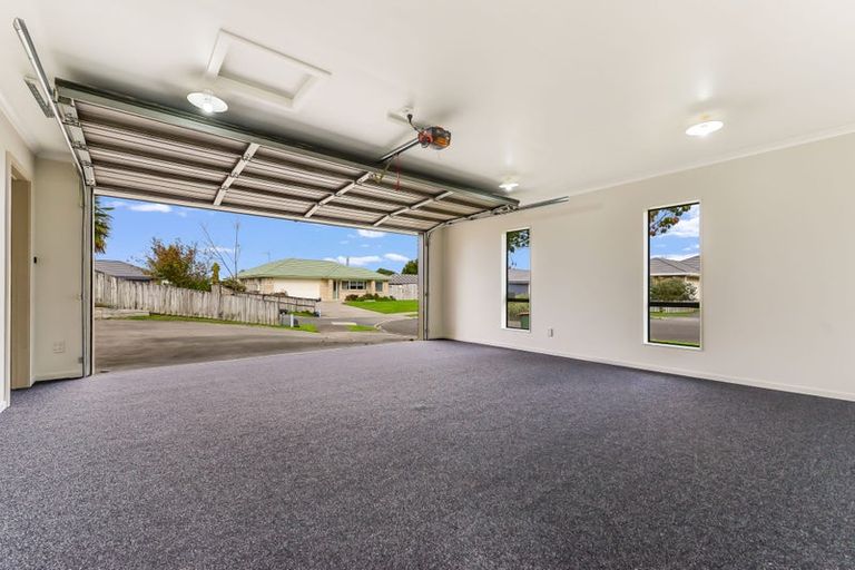 Photo of property in 15 Arundel Place, Nawton, Hamilton, 3200