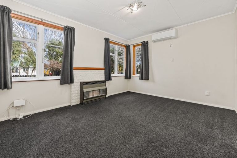 Photo of property in 11 Hereford Street, Levin, 5510