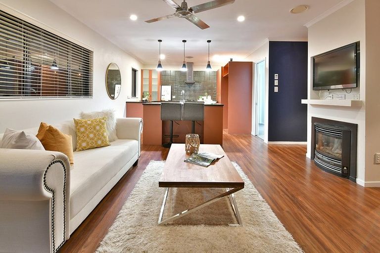 Photo of property in 135 Greenhithe Road, Greenhithe, Auckland, 0632