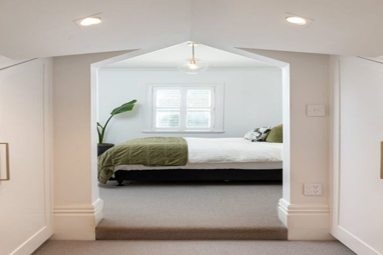 Photo of property in 247 Tinakori Road, Thorndon, Wellington, 6011