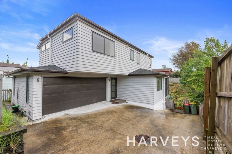 Photo of property in 71a Fruitvale Road, New Lynn, Auckland, 0600