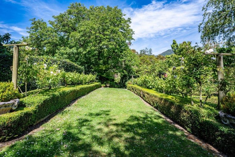 Photo of property in 33 Morgans Road, Akaroa, 7581