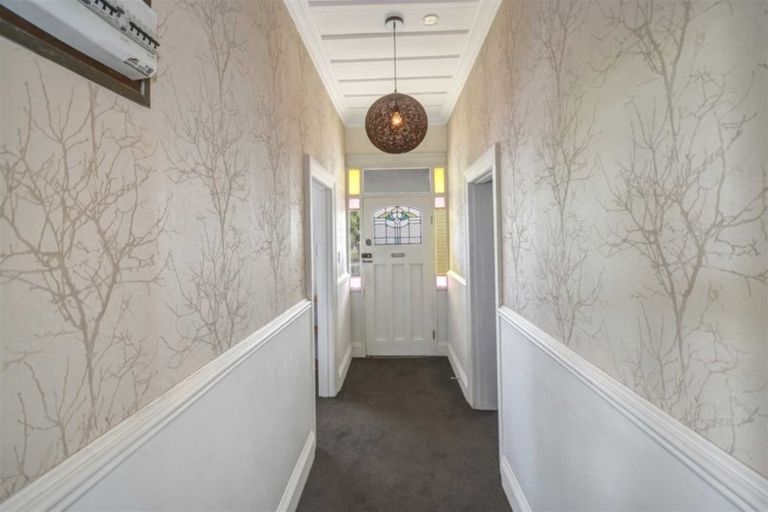 Photo of property in 13 Loyalty Street, Forbury, Dunedin, 9012