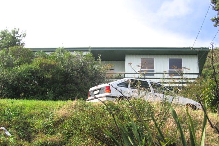 Photo of property in 38 Tannadyce Street, Strathmore Park, Wellington, 6022