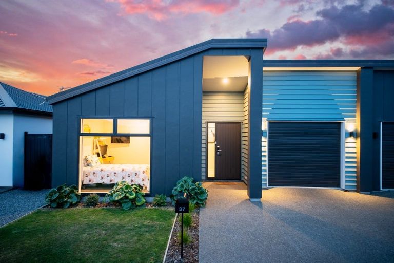 Photo of property in 37 Upham Lane, Rolleston, 7615