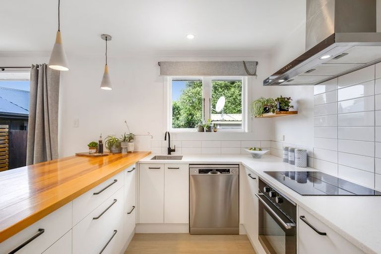 Photo of property in 200a Grahams Road, Burnside, Christchurch, 8053