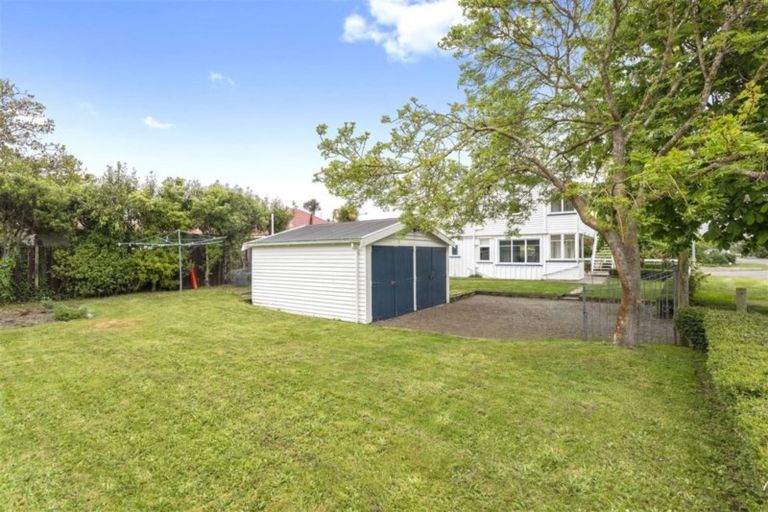 Photo of property in 7 Bridge Street, Waikuku Beach, 7473