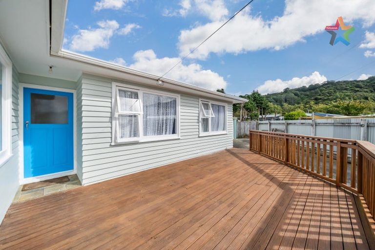 Photo of property in 18 Whitehall Street, Wainuiomata, Lower Hutt, 5014