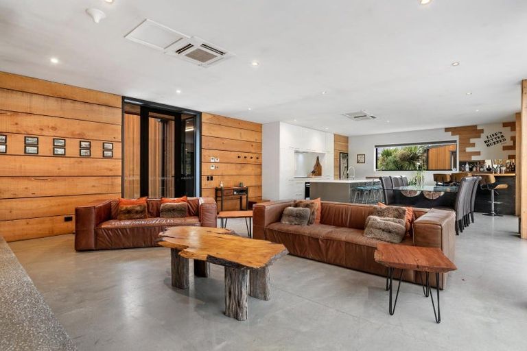 Photo of property in 46 Tui Drive, Mount Creighton, Queenstown, 9371