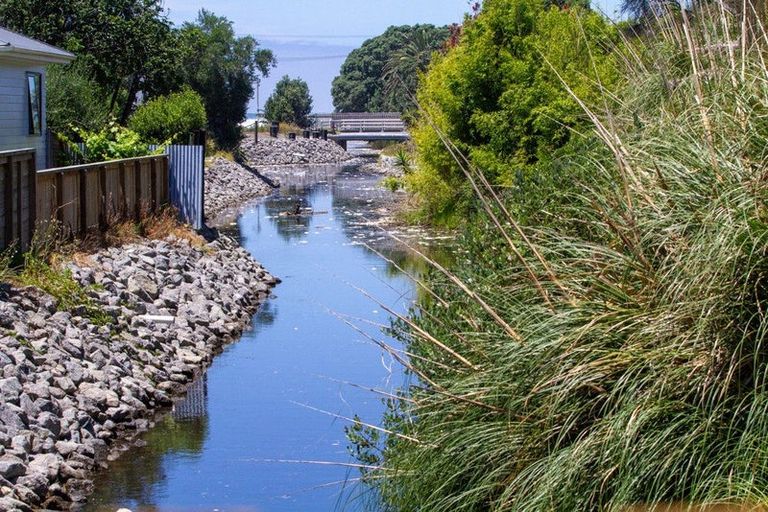 Photo of property in 53a Hillview Road, Waihi Beach, 3611