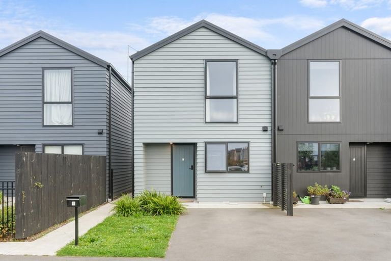 Photo of property in 41 Piripiri Place, Broomfield, Christchurch, 8042