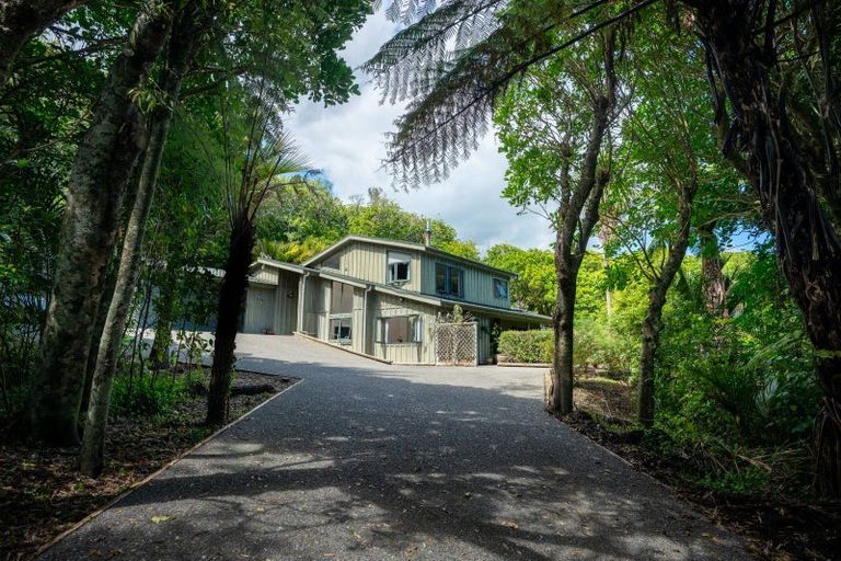 Photo of property in 101 Huia Street, Waikanae, 5391