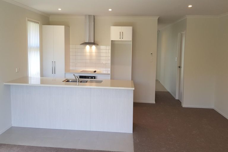 Photo of property in 8 Ketu Way, Takanini, 2112