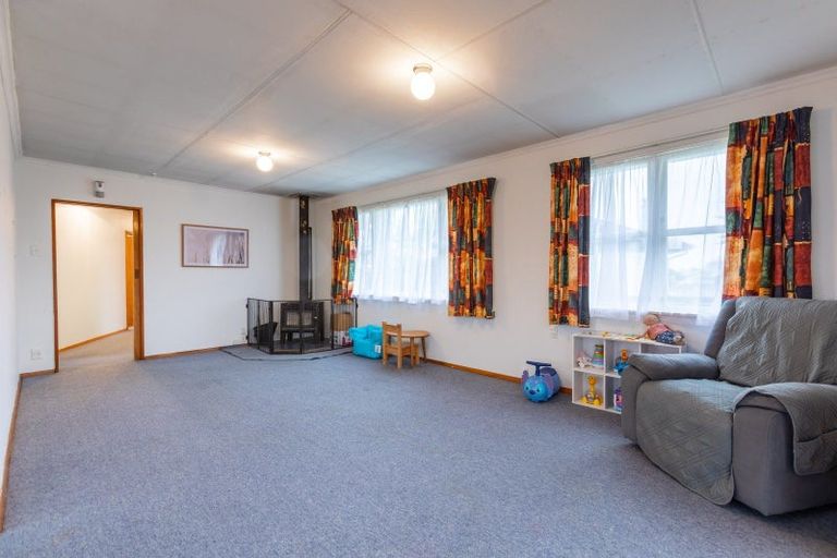 Photo of property in 11 Claudius Street, Dannevirke, 4930