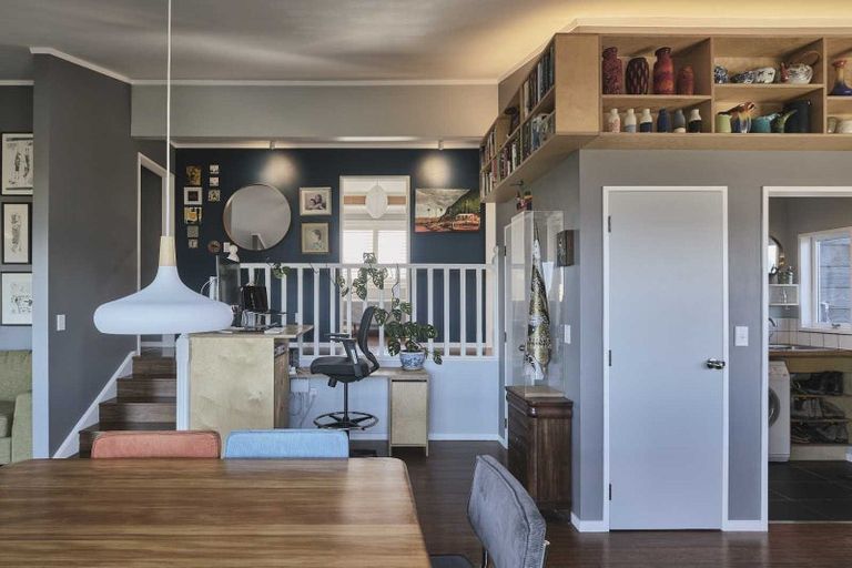 Photo of property in 2/7 Jasmine Grove, Maungaraki, Lower Hutt, 5010