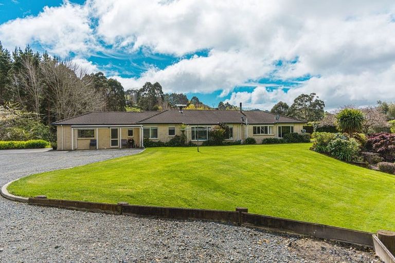 Photo of property in 20 Maui Pomare Road, Nikau Valley, Paraparaumu, 5032