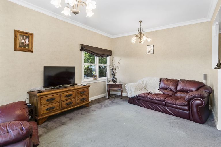 Photo of property in 4e Penny Place, Welcome Bay, Tauranga, 3175