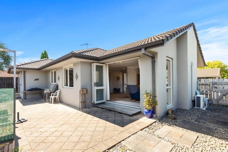 Photo of property in 2 Glencoe Court, Pyes Pa, Tauranga, 3112