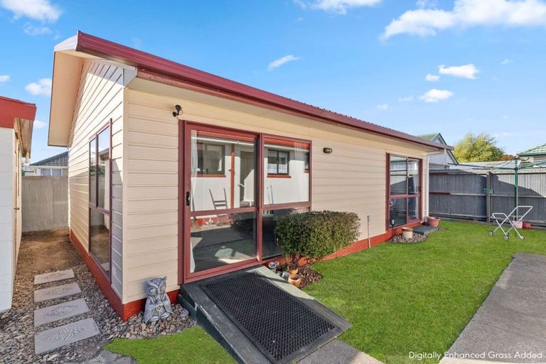 Photo of property in 26 Fenchurch Street, Northcote, Christchurch, 8052