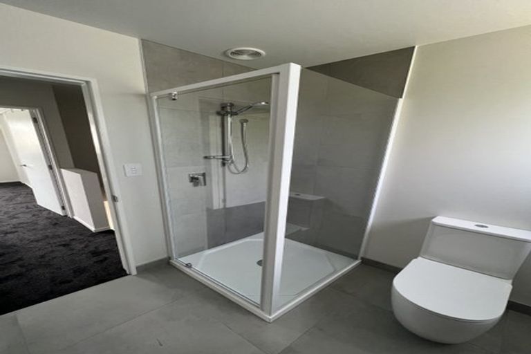 Photo of property in 5/135 Hills Road, Edgeware, Christchurch, 8013