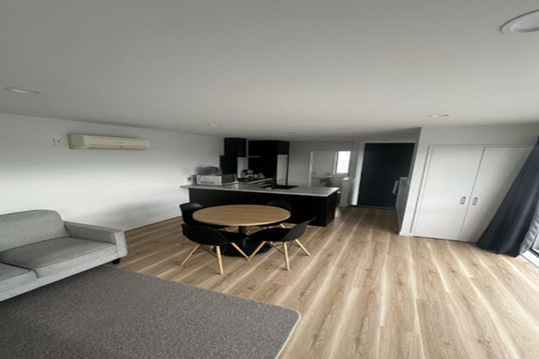 Photo of property in 470 Barbadoes Street, Edgeware, Christchurch, 8013