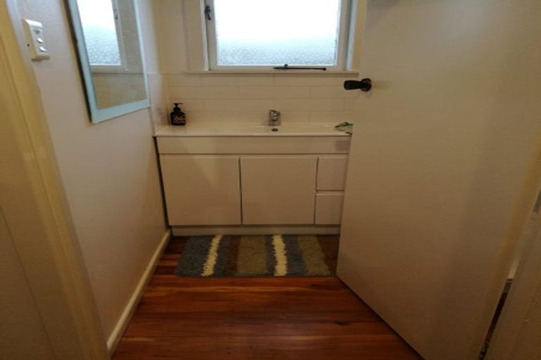 Photo of property in 38 Parker Avenue, New Lynn, Auckland, 0600