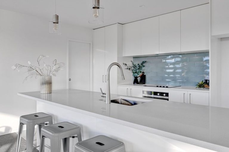 Photo of property in 4 Midsummer Avenue, Stratford, 4332