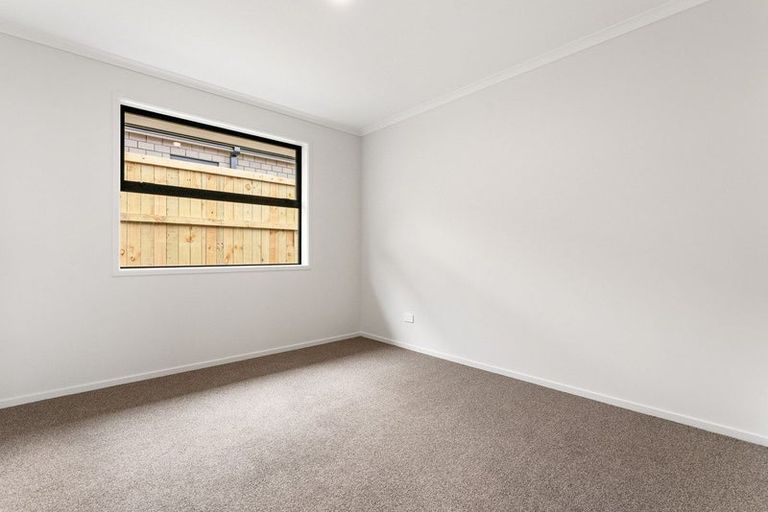 Photo of property in 21 Cowell Crescent, Pyes Pa, Tauranga, 3112