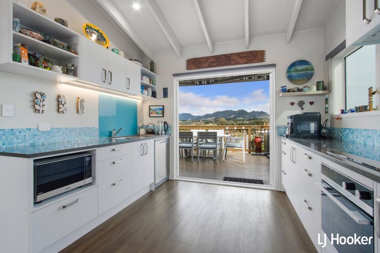 Photo of property in 5 Hanlen Avenue, Waihi Beach, 3611