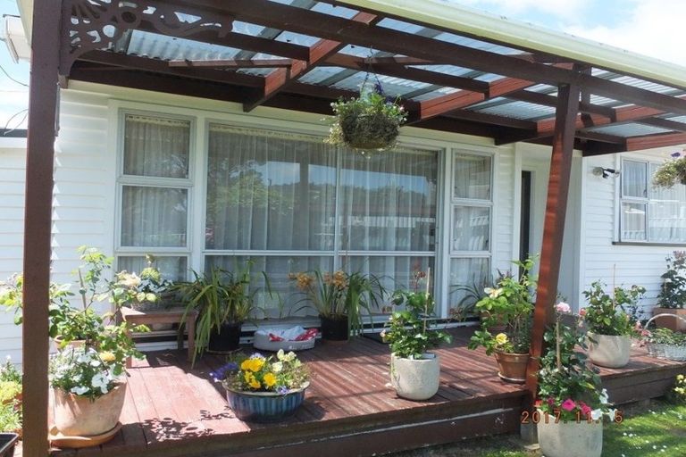 Photo of property in 1b Horoeka Street, Stokes Valley, Lower Hutt, 5019